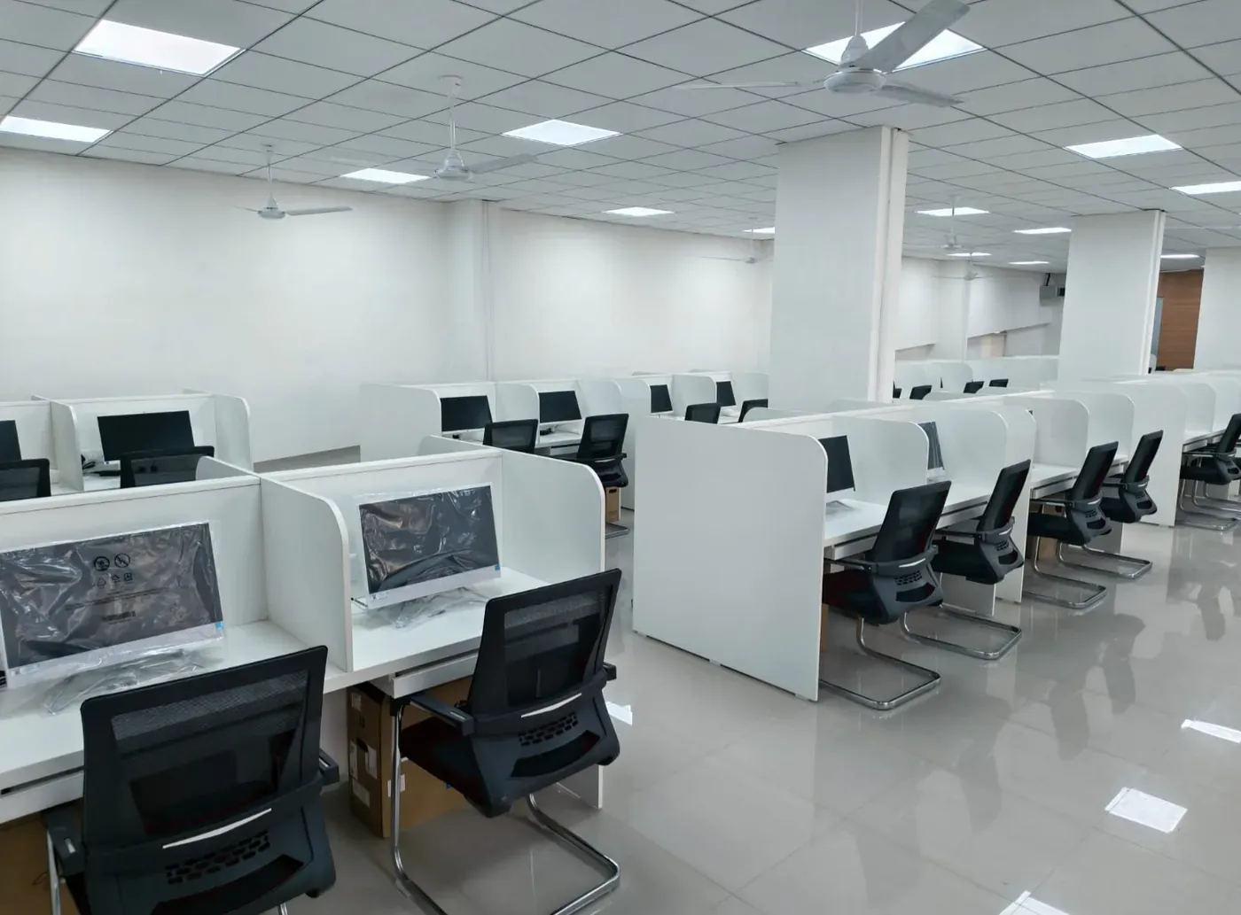 Executive Corporate Office interior photograph 12