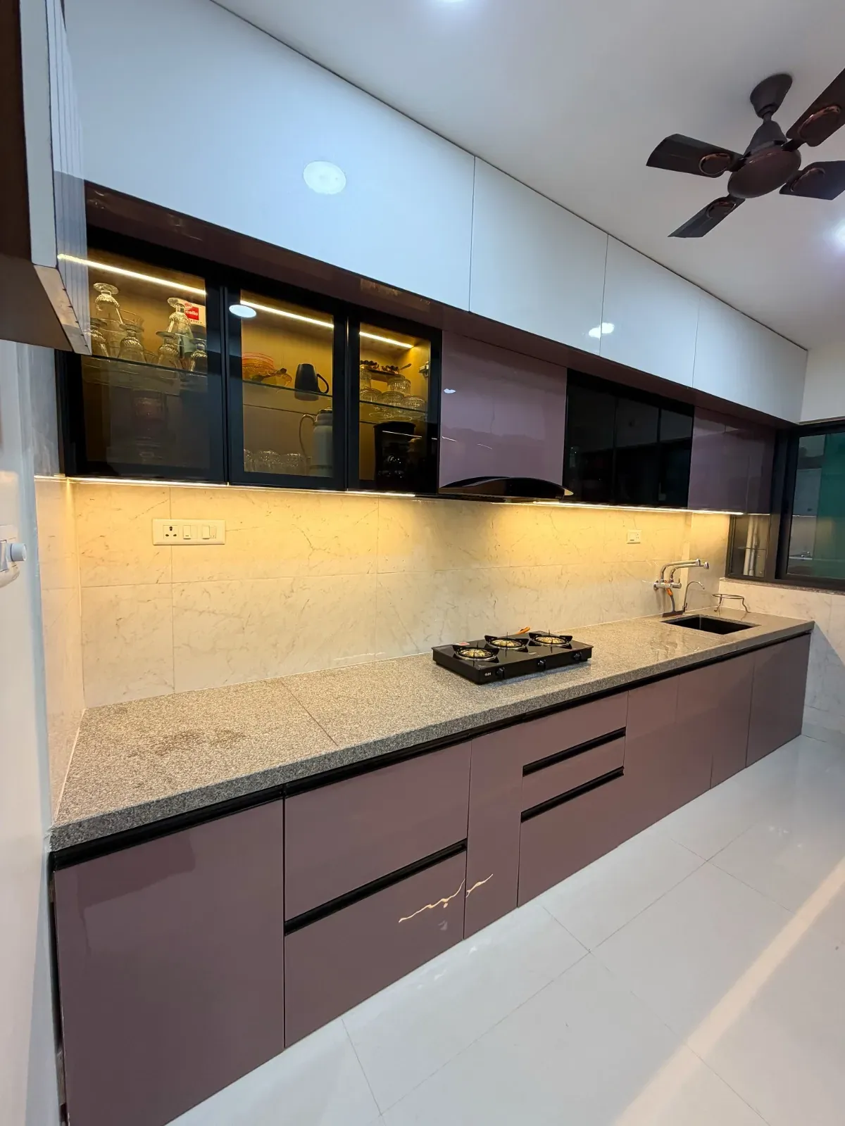 Snehal's Kitchen interior photograph 3
